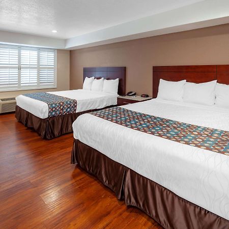Travelodge By Wyndham Harbor City Los Angeles Exteriér fotografie